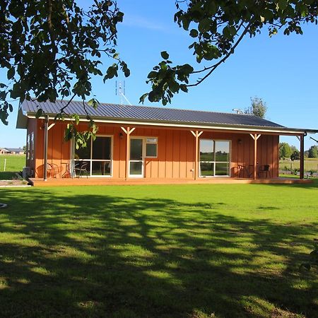 Walnut Lodge B&B Matamata Bagian luar foto
