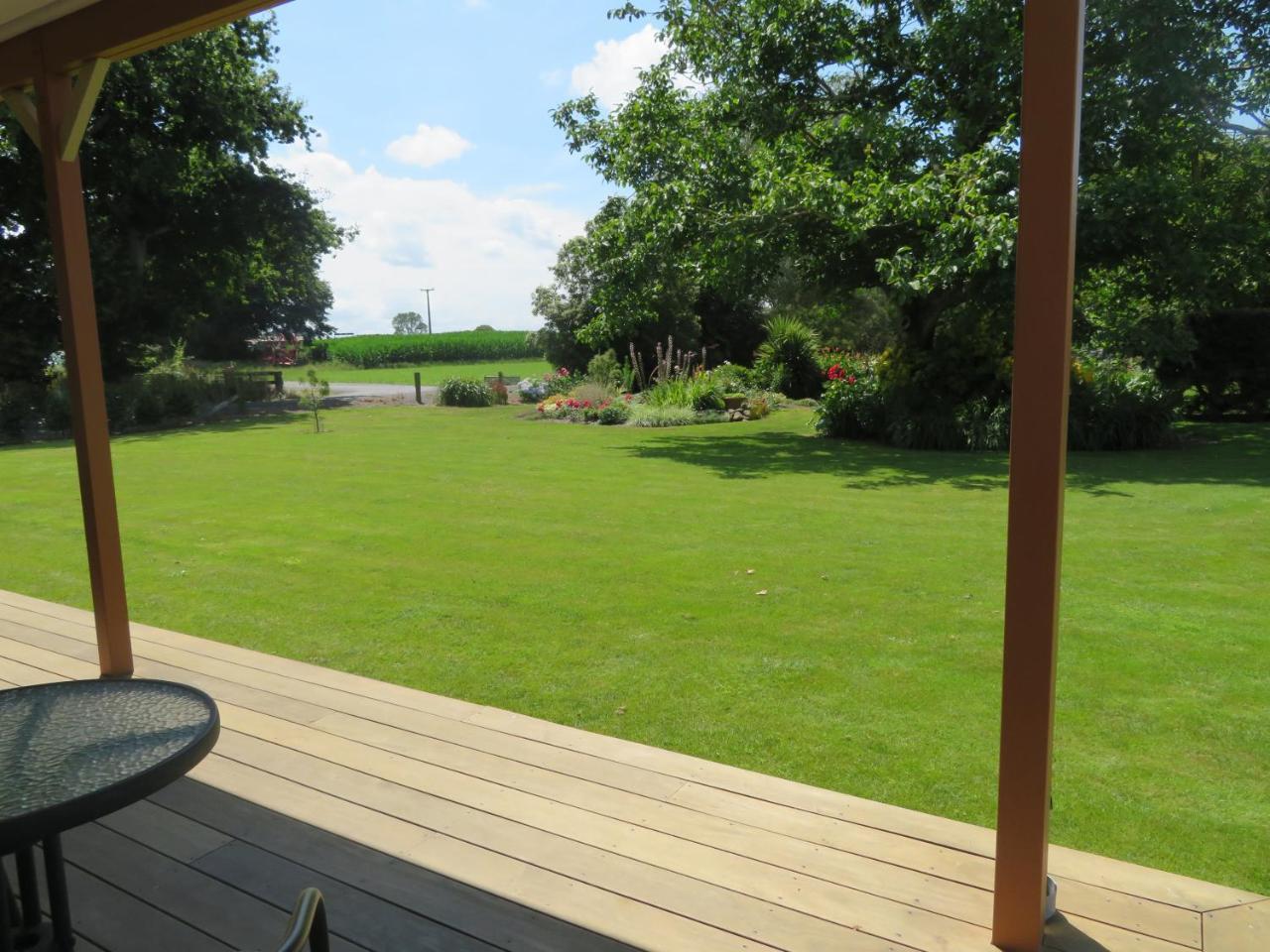 Walnut Lodge B&B Matamata Bagian luar foto