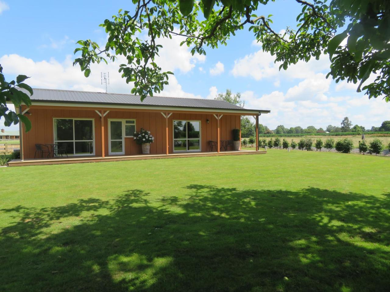 Walnut Lodge B&B Matamata Bagian luar foto